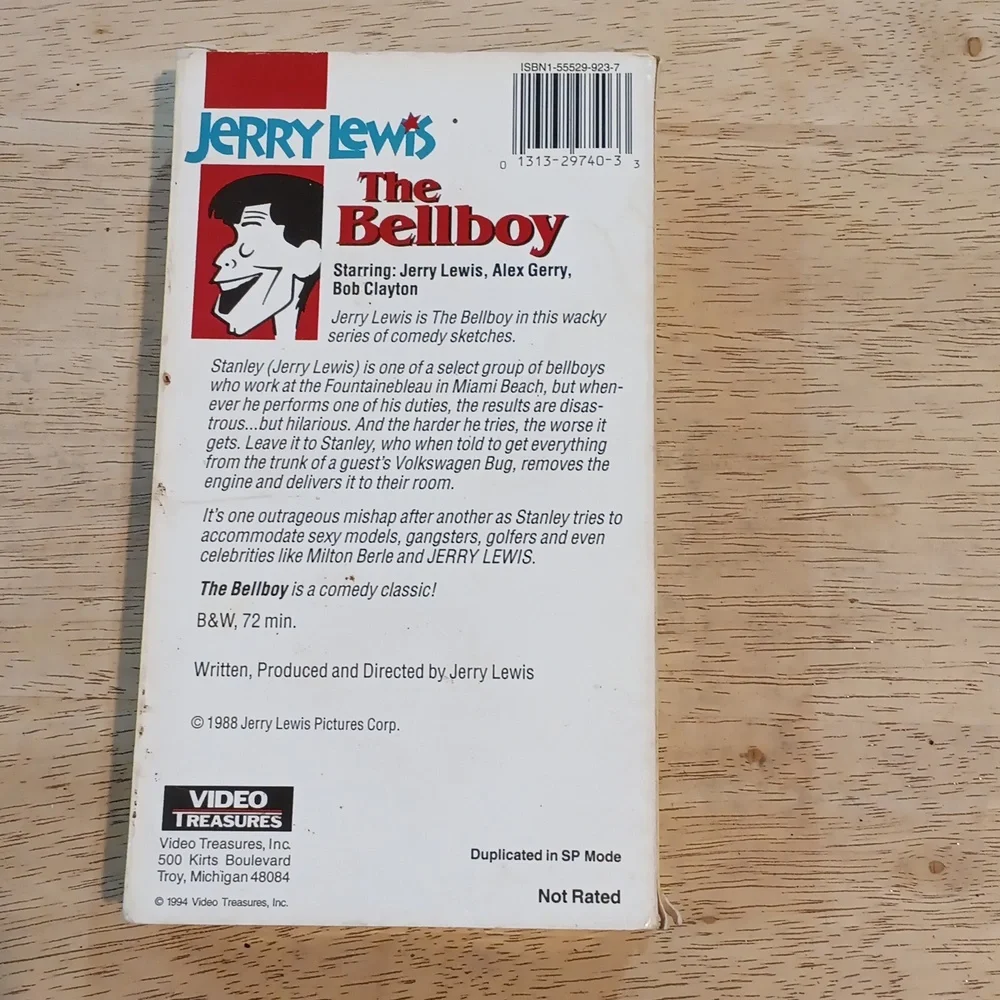 2/$8 Jerry Lewis The Bellboy VHS
